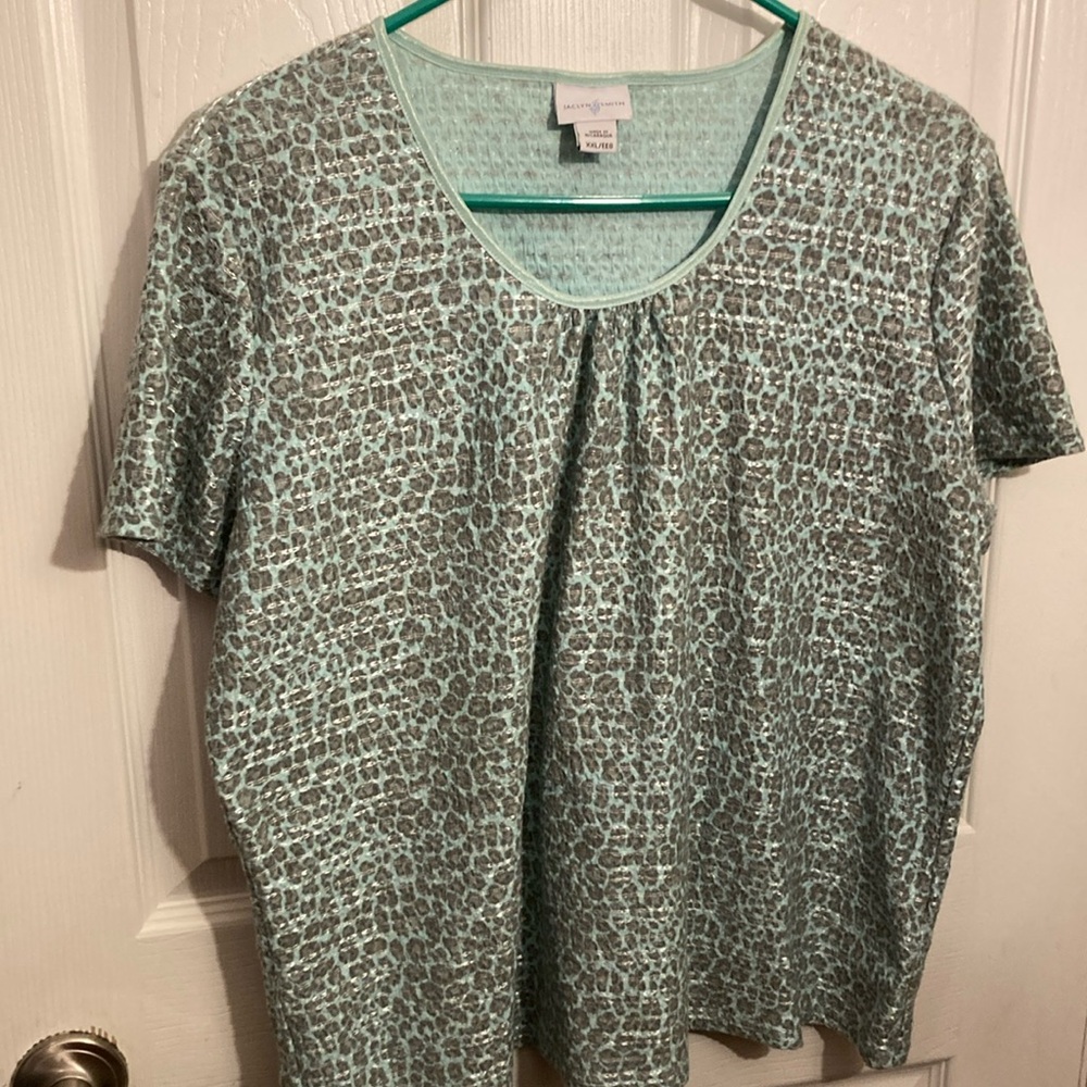 Jaclyn Smith Green Fitted Short Sleeve T-Shirt
